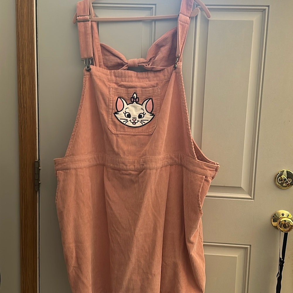Disney corduroy Marie jumper. Plus size 5.